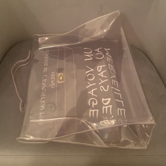 Authentic Hermes Clear Kelly Tote - Picture 3 of 16